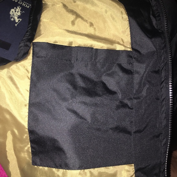 U.S. Polo Assn Vest Men’s 💯 polyester Jacket - Picture 4 of 5